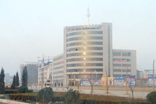 富樂實業(yè)公司裝飾塔工程